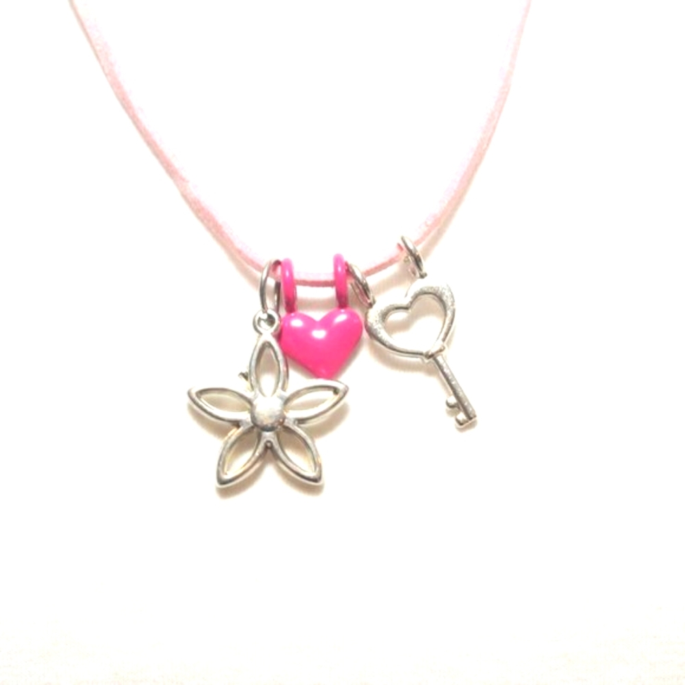 💞y2k Baby Pink Key Heart Flower Hippie Kidcore Daisy Flower Cute Retro Necklace
